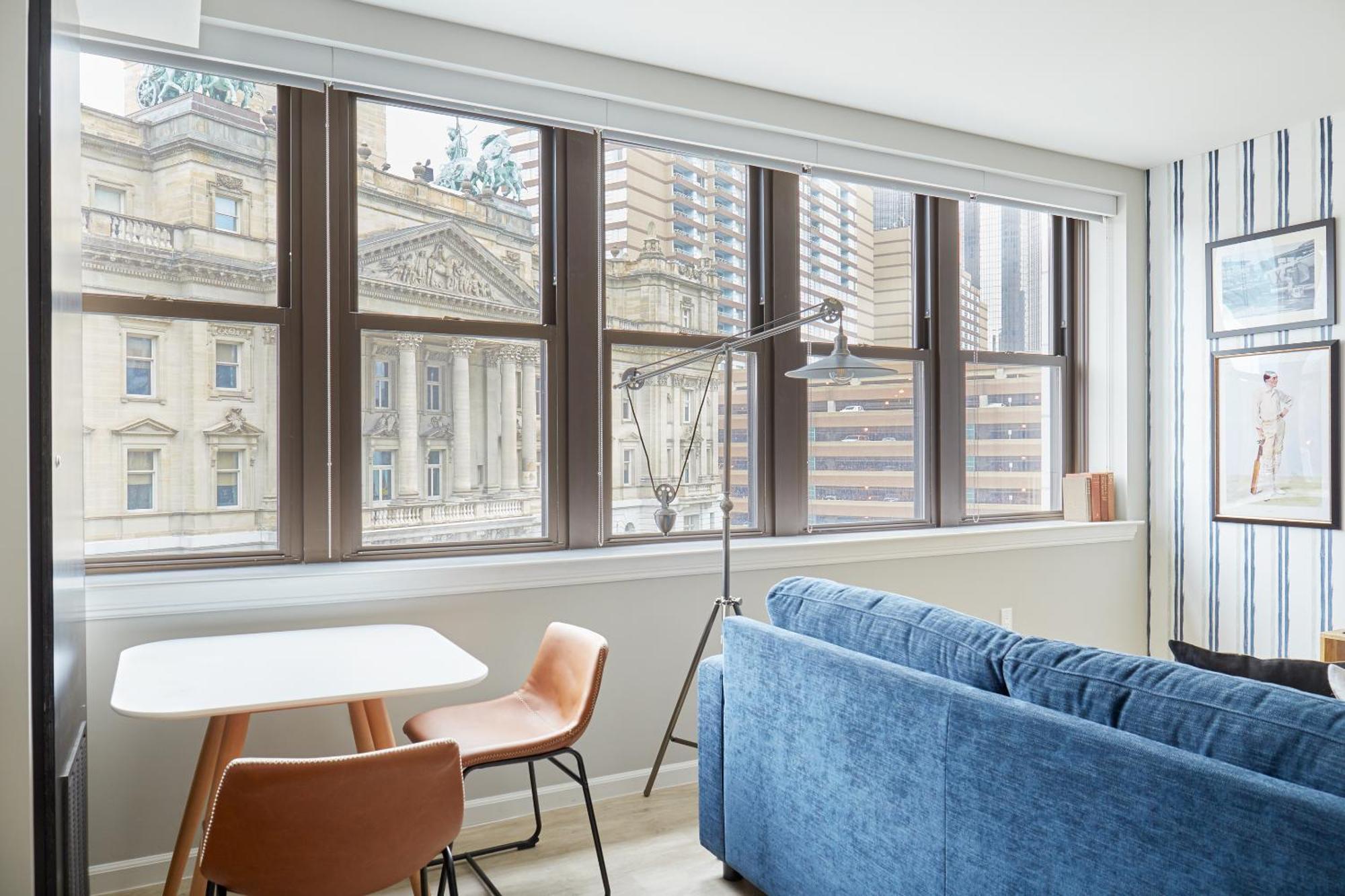 Kasa Cadillac Square Aparthotel 4*