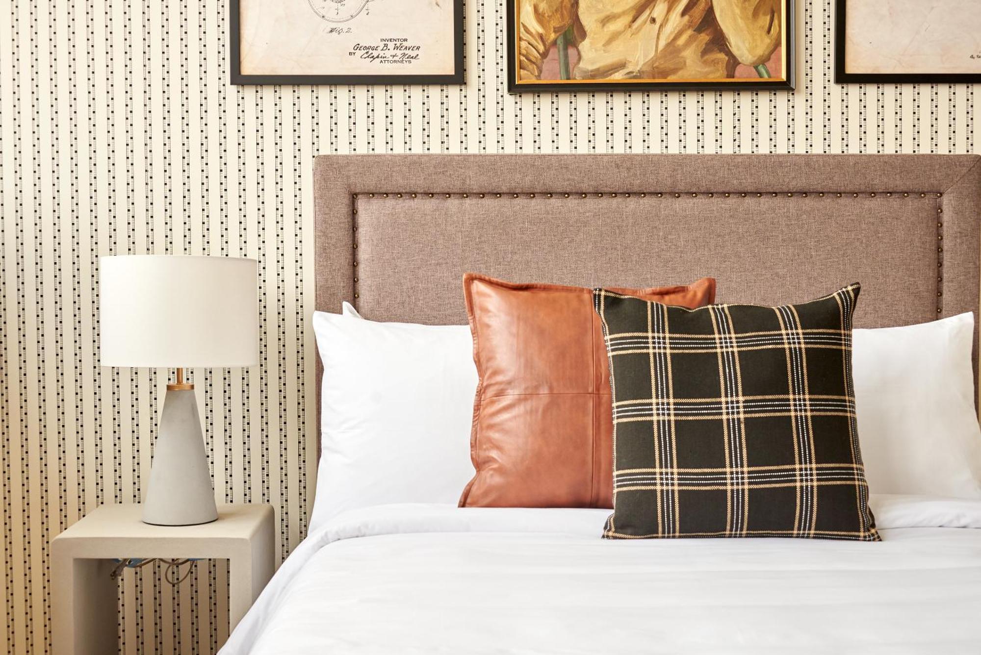 Kasa Cadillac Square 4*